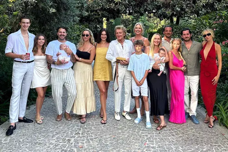 Exclusive: Between Spain Gigs, Rock Legend Rod Stewart Cherishes Unforgettable Family Moments! - rod stewart family ig 071723 cba98bce56f942a5a6f2f56cff84aee6 - Lifestyle and Entertainment -