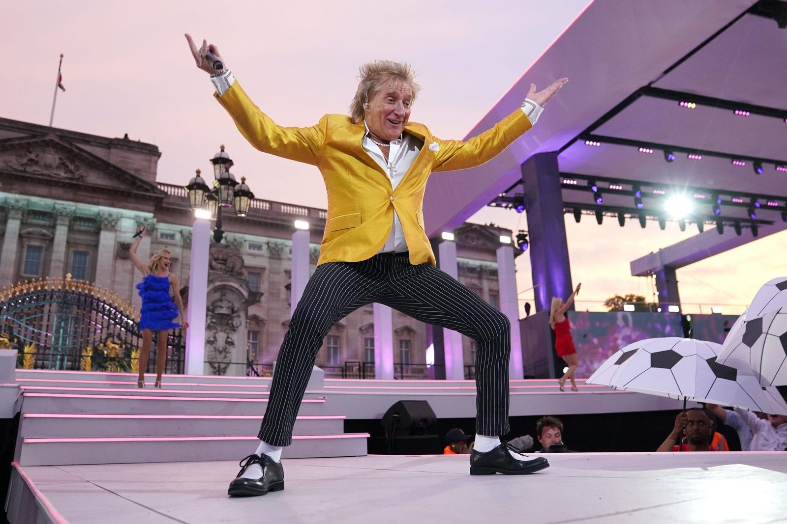 "Rock Legend Rod Stewart Set to Dazzle at Marbella's Starlite Festival 2023: A Debut - rod stewart scaled 1 - Local Events and Festivities -