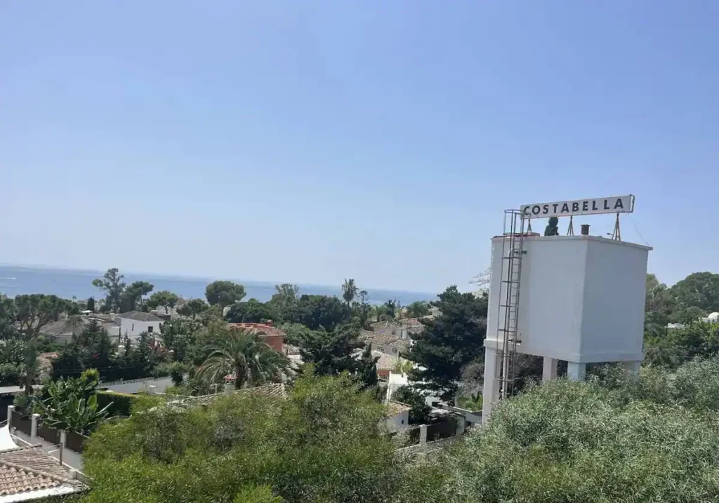 Residents say goodbye to bad smells, flooding and water cuts after kicking up a stink in Marbella