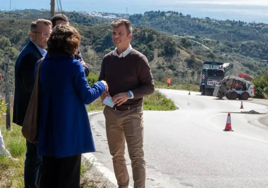 Major works on road from Elviria to La Mairena under way to improve safety