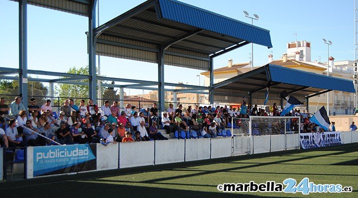 Marbella FC Returns to Vélez: A Memorable Field for the White-and-Blue Fans - Don't Miss - mini1 1714038396 - Local Events and Festivities -