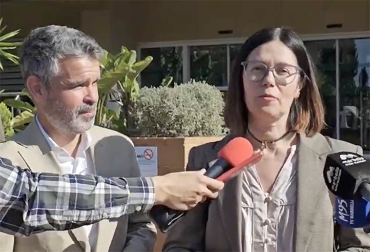 "PSOE Slams Muñoz's Silence on Hospital Waiting Lists: A Shocking Revelation!" - mini1 1714415683 - Local Events and Festivities -