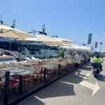 "Ecologists' Grievance Puts Puerto Banús' Iconic Bar and Restaurant Terraces in Jeopardy!" - terraza puerto banus U43831325543QRY 1200x840@Diario20Sur - Real Estate and Urban Development -