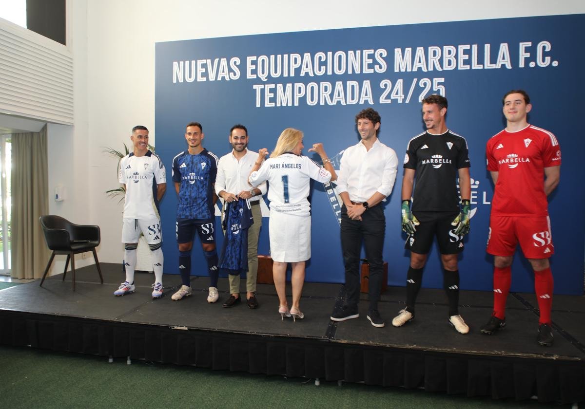 Unveiling the Future of Football: Marbella's New Stadium Tender to be Released this August! - equipacion marbella kxxG U47040407663ALo - Sport -