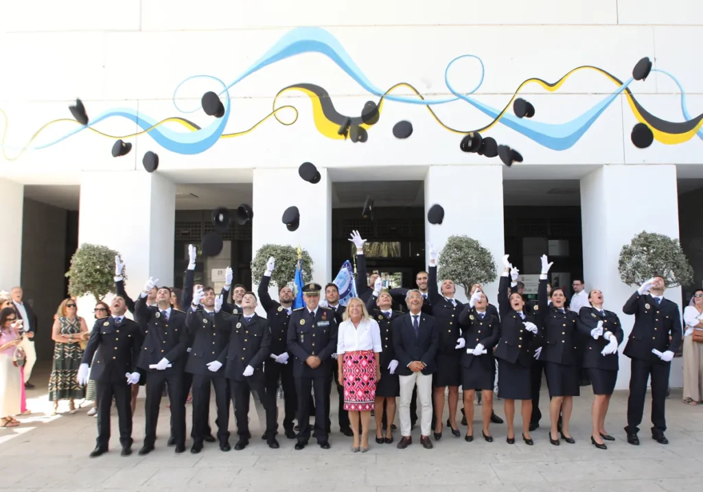 Twenty new officers on the beat with Marbella's Local Police force