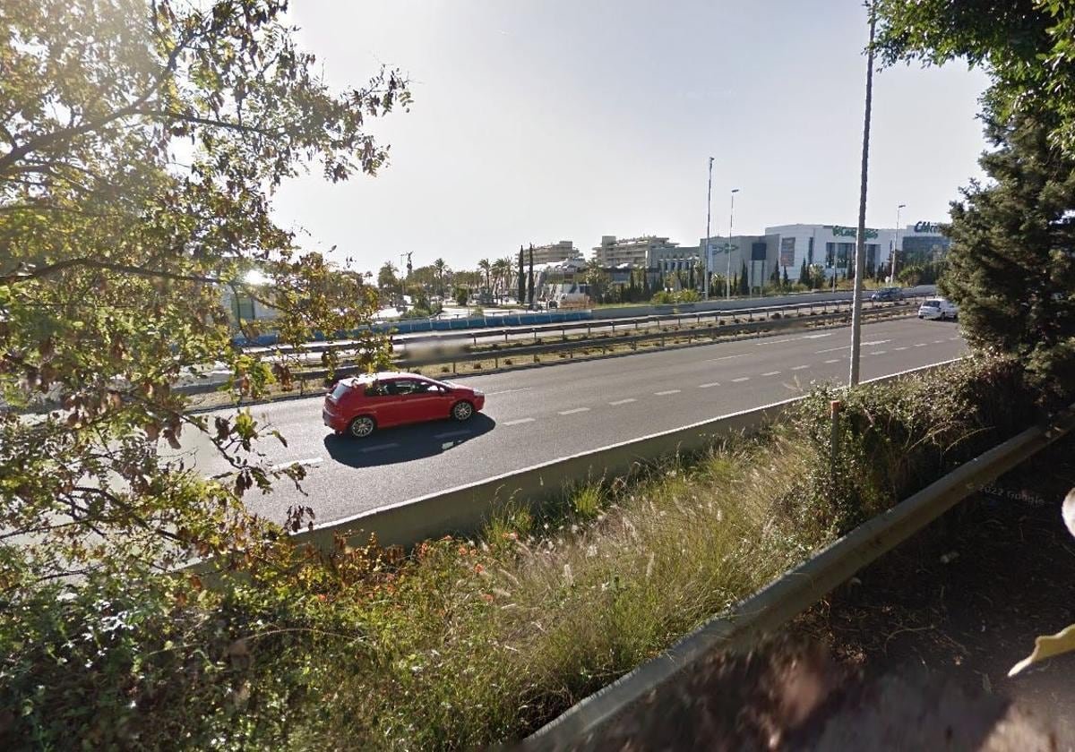 Young man dies after being hit by vehicle on A-7 motorway on Costa del Sol