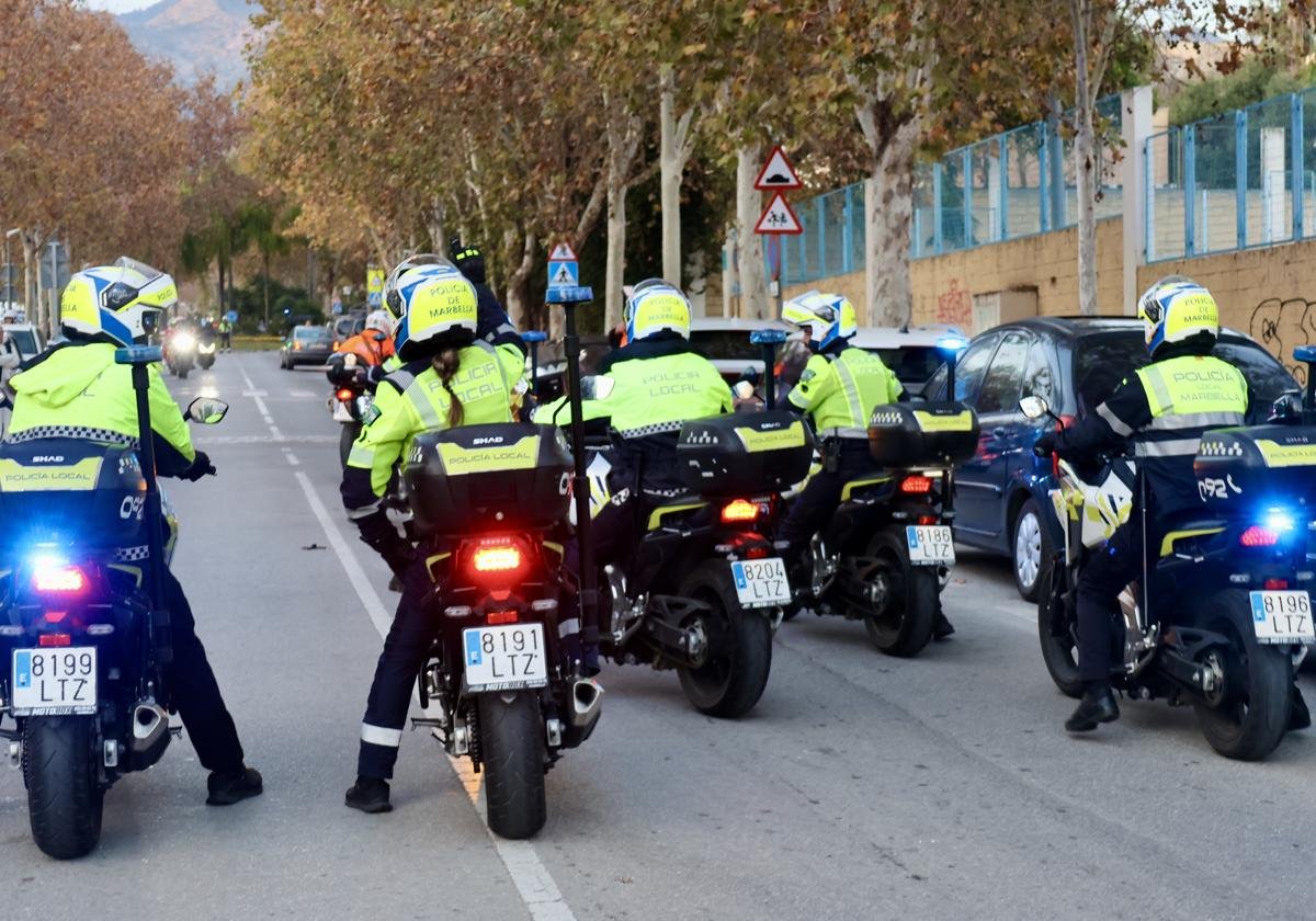 "Find Out How Marbella's Local Police Force is Now Welcoming Professional Soldiers!" - motos poli local marbella U22015759360340qG U11570353121cFp - Costa del Sol -