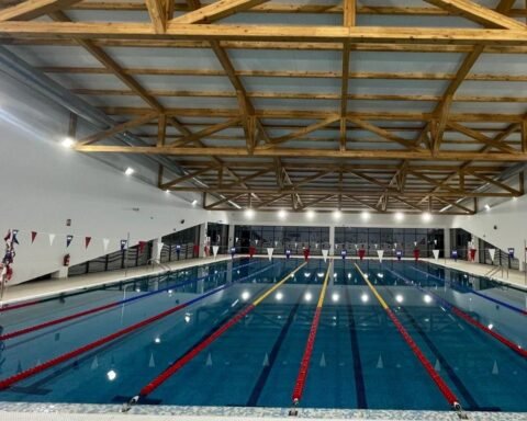 Marbella swimming pool back in action after 3m-euro refit