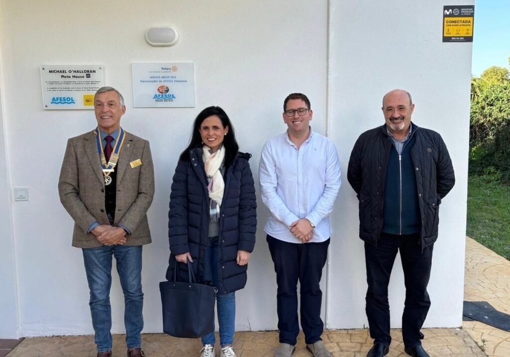 Rotary Club Marbella reinforces its support for Afesol with commemorative plaque