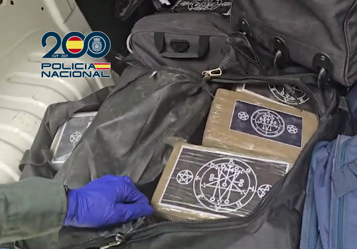 Unbelievable! Marbella Shopping Centre Turns into Cocaine Bust Epicenter as Criminal Gang Caught Red-Handed with - Captura20de20pantalla202025 03 0720103104 kpJE - Crime -