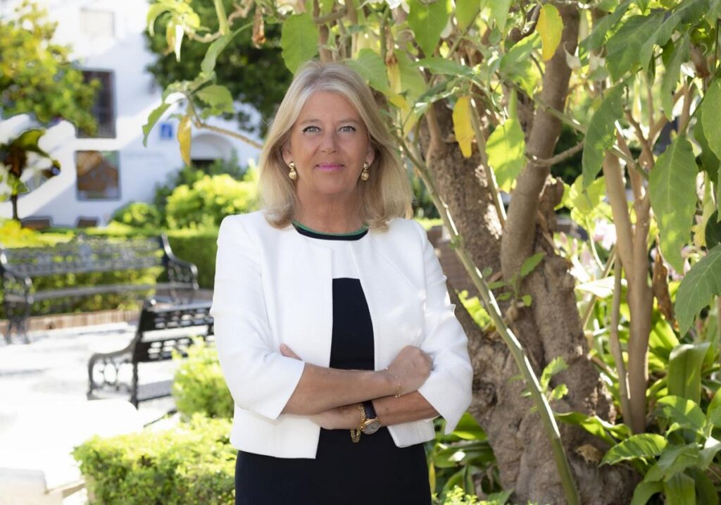 «Getting on the town hall register (‘padrón’) is essential»