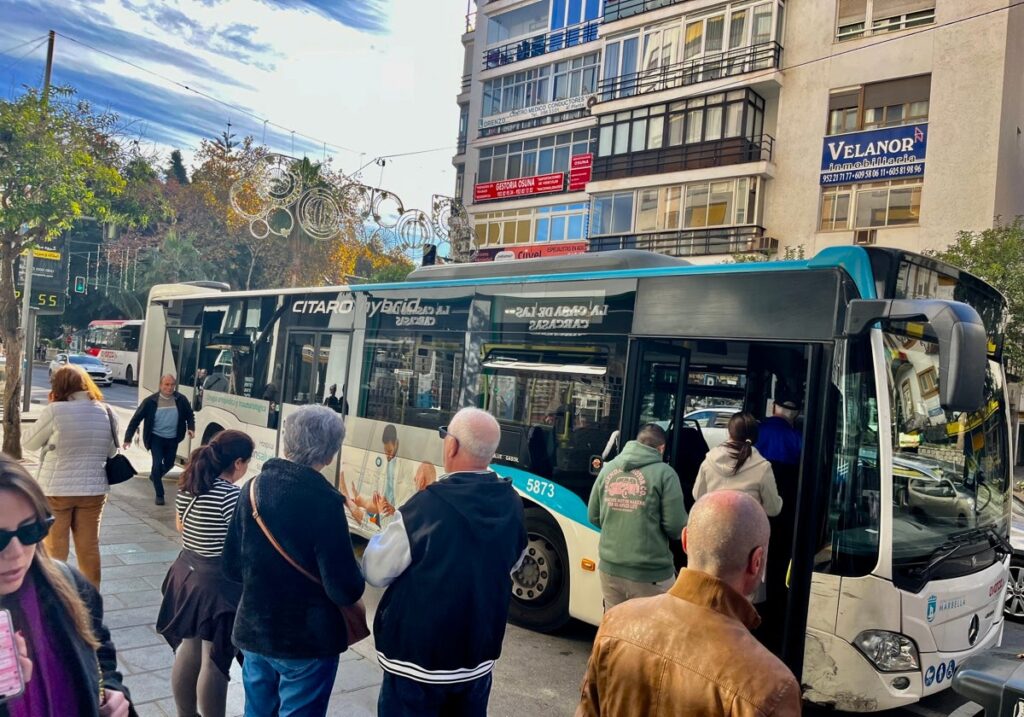 Marbella renews free bus passes for residents for two more years